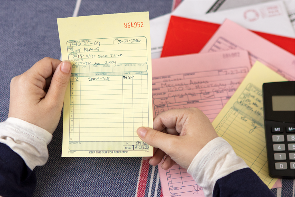 How to Create a Personal cand Track Your Expenses